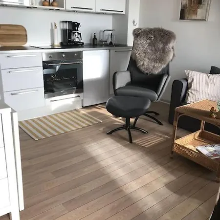 Apartamento Hyggelig Lejlighed Med Havudsigt - Taet Pa *