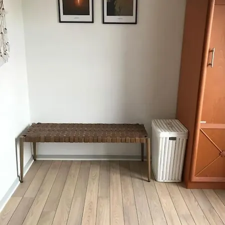 Hyggelig Lejlighed Med Havudsigt - Taet Pa Apartment